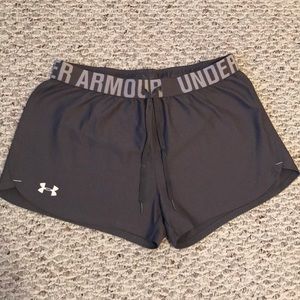Under Armour Loose Fit Shorts